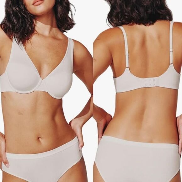 Thirdlove | 24/7 Classic Uplift Plunge Bra in Taupe | 40D - Picture 4 of 8